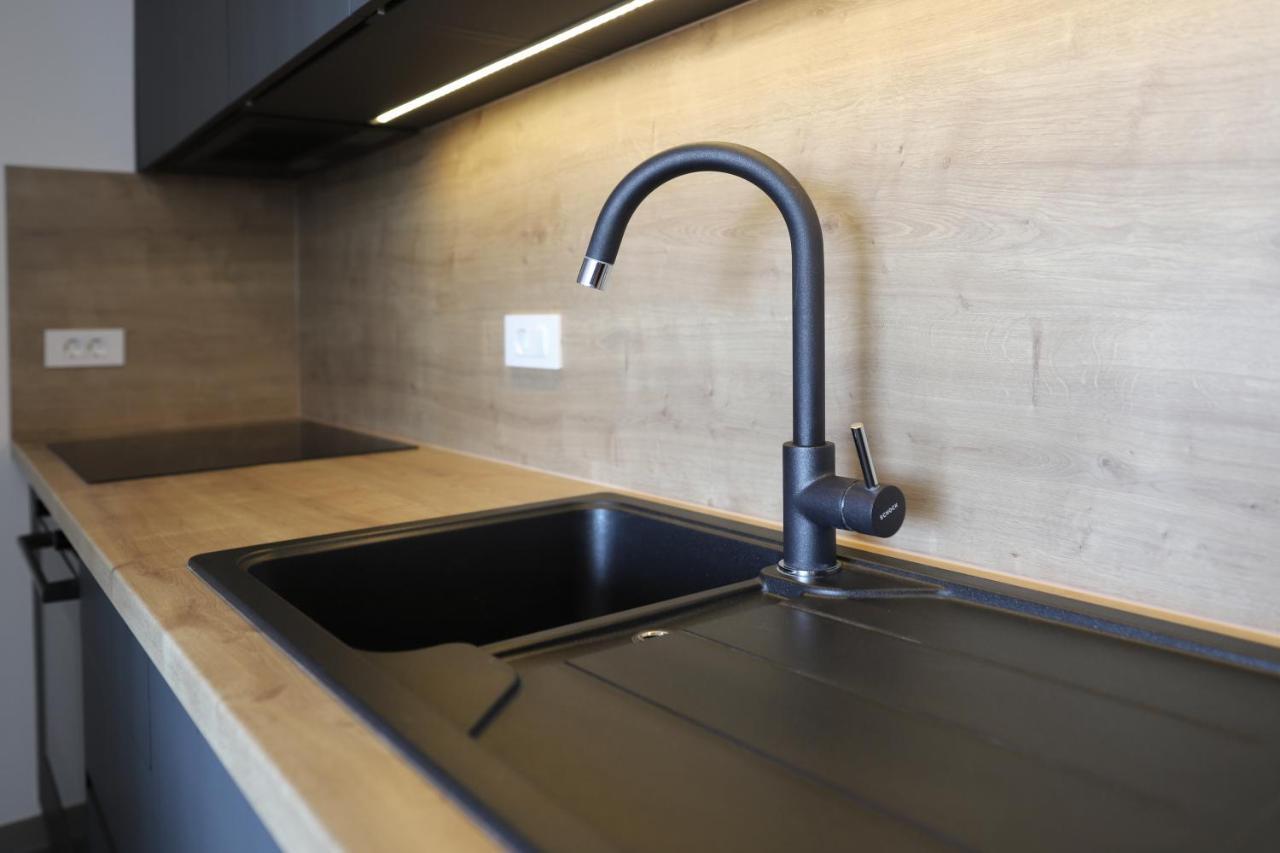 Apartments Terra Sun With Private Pool Or Jacuzzi นยีวีเซ ภายนอก รูปภาพ